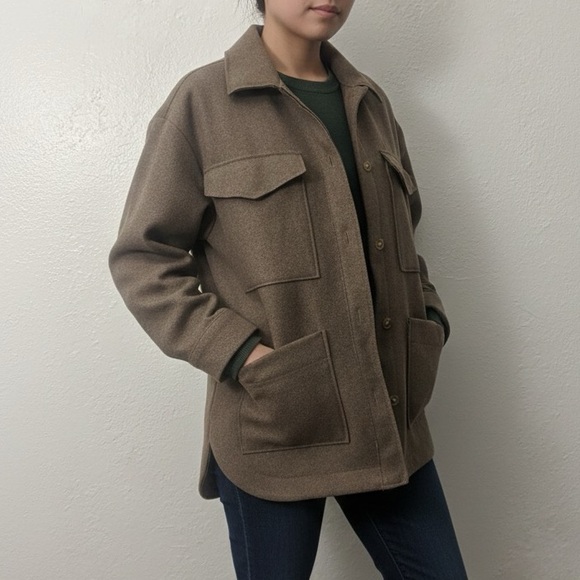 Banana Republic Tan Utility Jacket - Picture 2 of 5